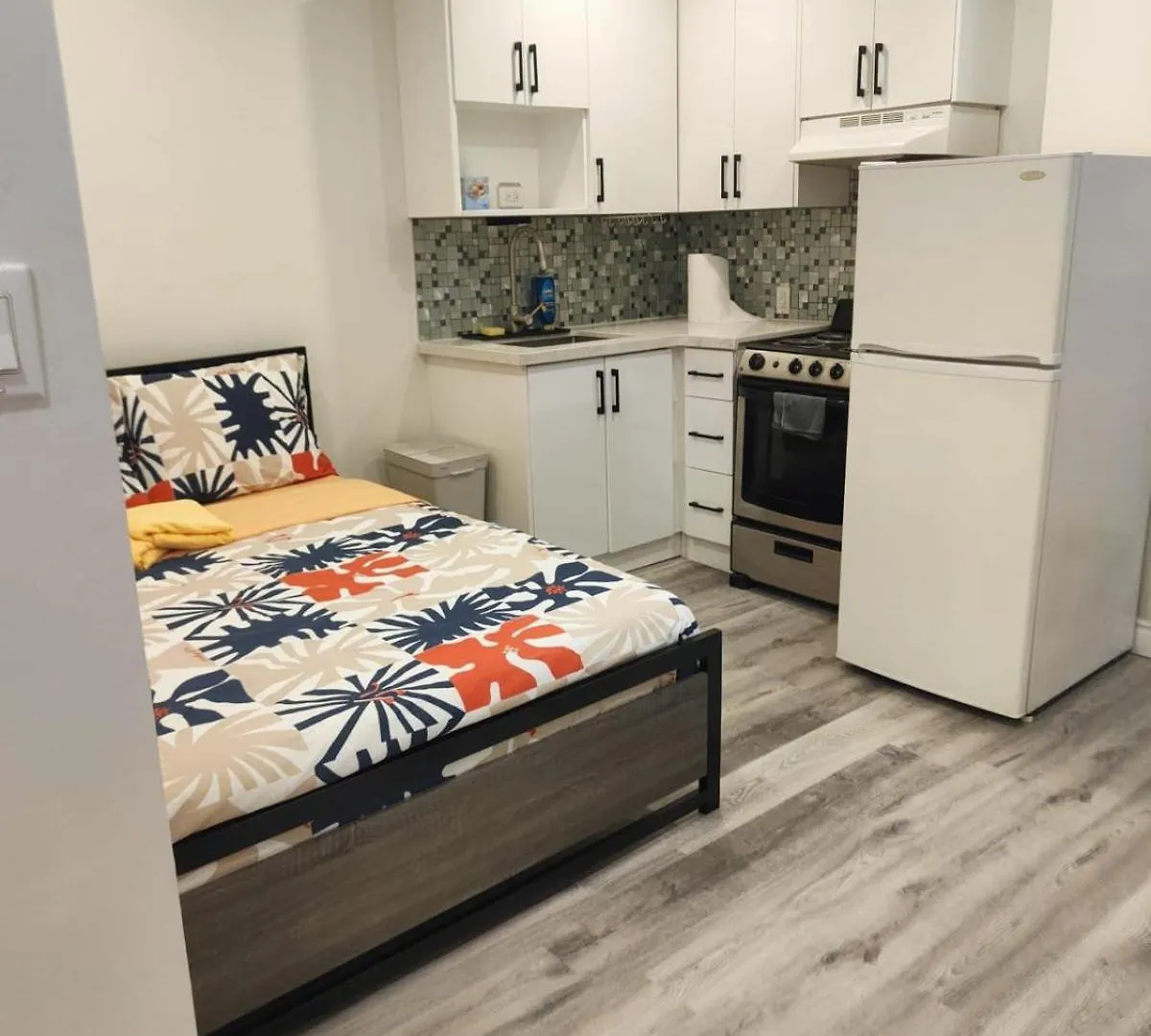 Private Balcony Studio Apartment For 5 People At Queen Street Downtown Toronto 0*,